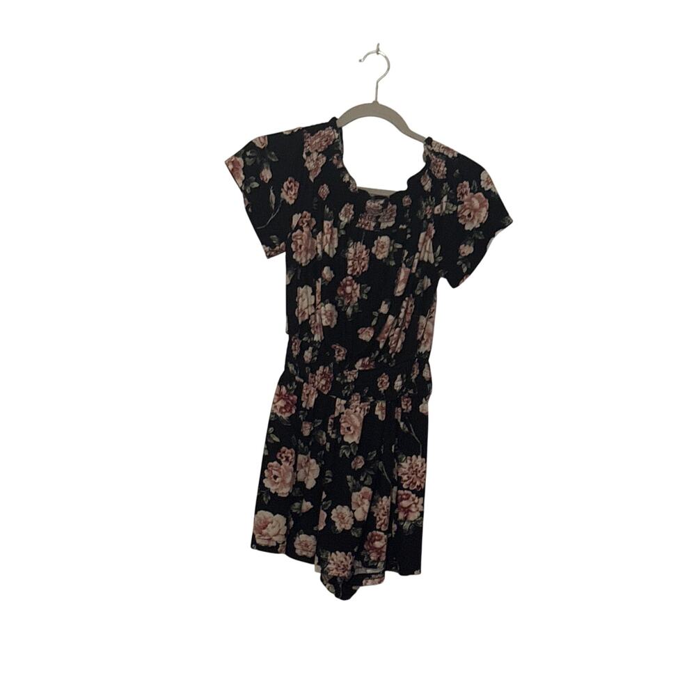 205 Collins dress size M